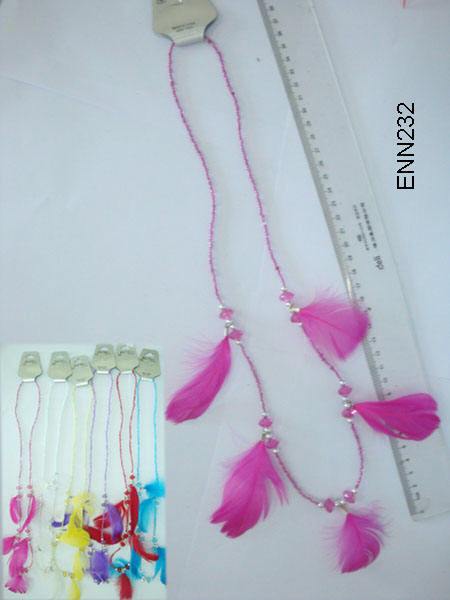 Wholesale Feather Necklaces