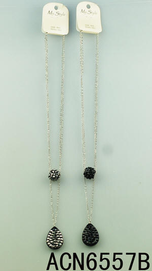 Black and White Fashion Necklaces