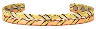 Right Way Arrows Magnetic Copper Bangle